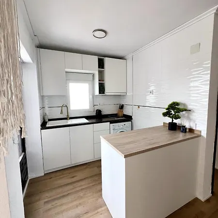 Apartman El Palmar, Lydia Suset Denia