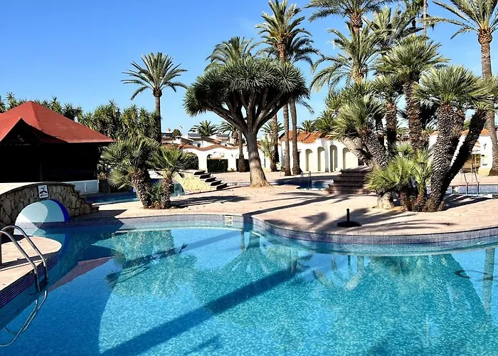 Apartman El Palmar, Lydia Suset